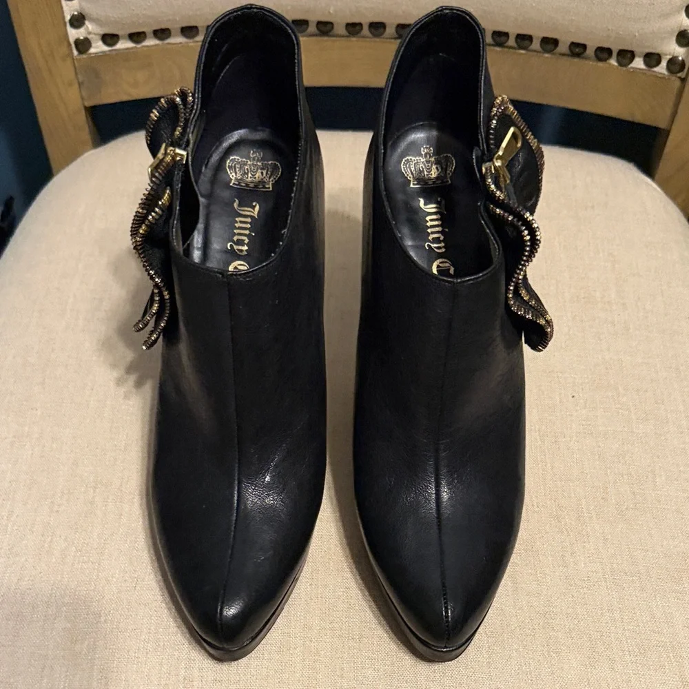 Juicy Couture side gold